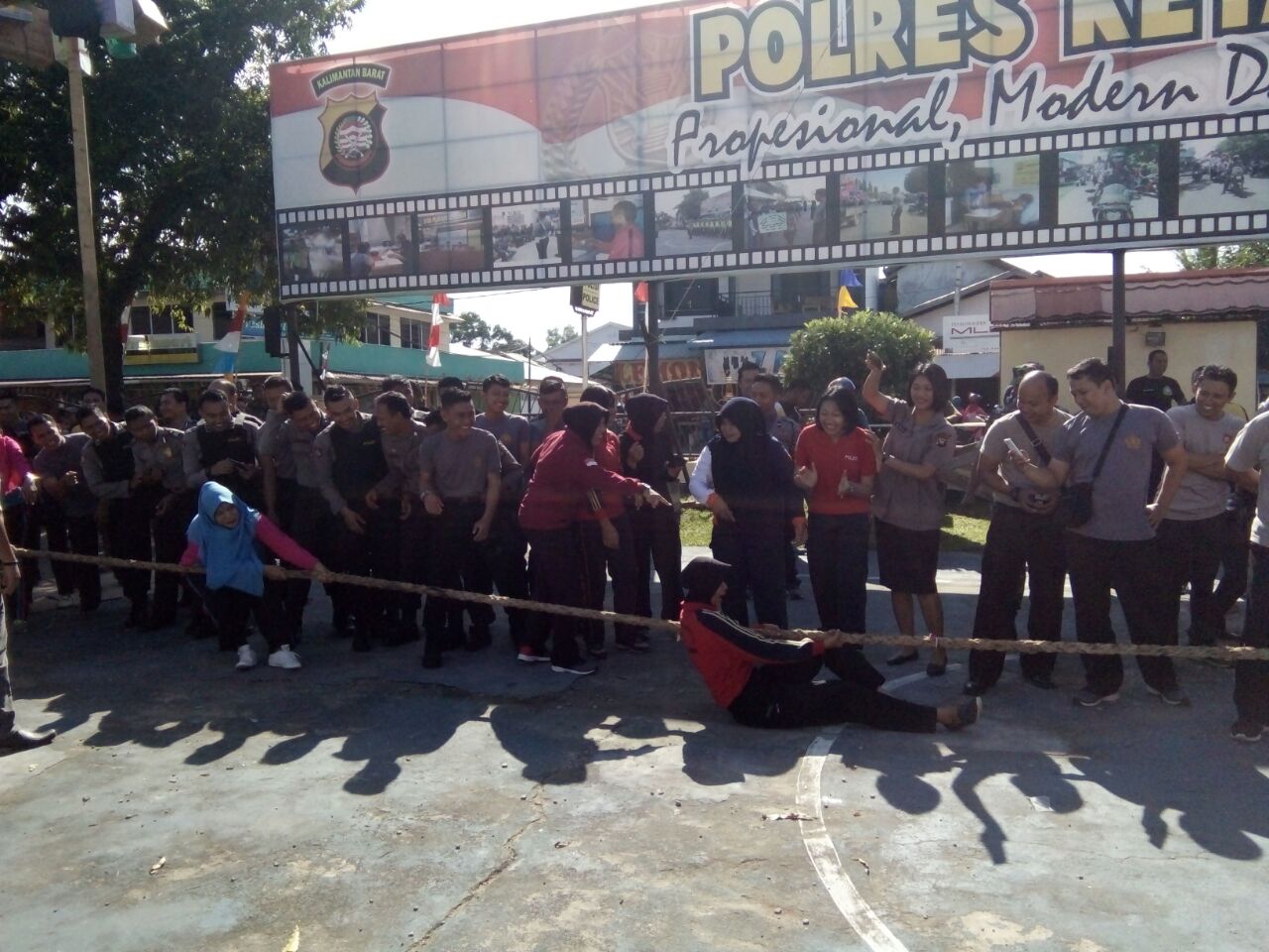 Tarik Tambang