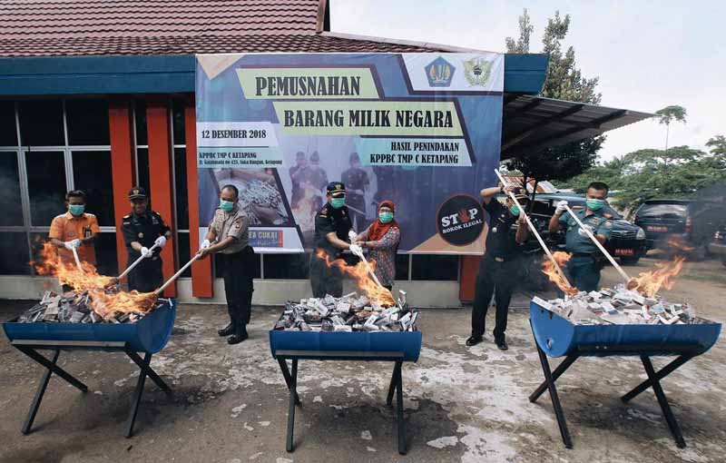Pemusnahan Rokok Ilegal
