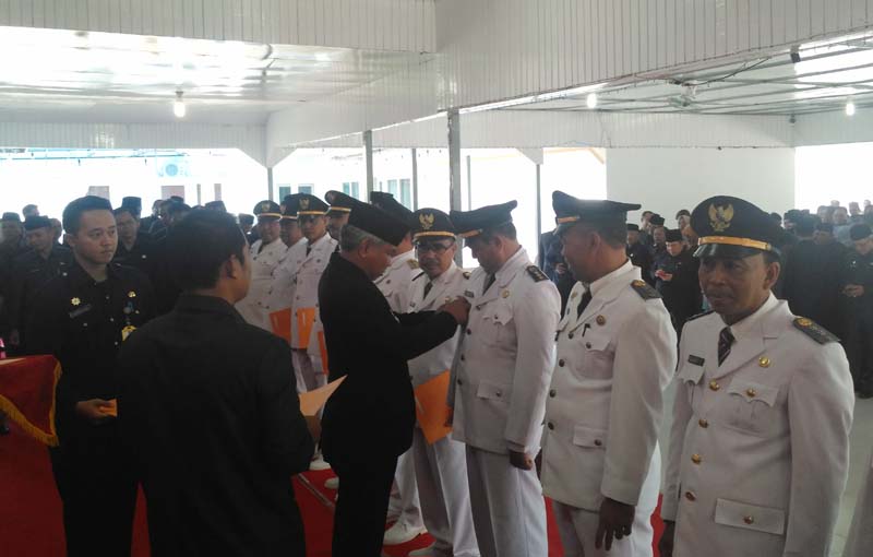 Pelantikan Pejabat Administrator