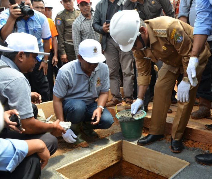 Bupati Ajak Investor Bangun Industri Hilir di Ketapang