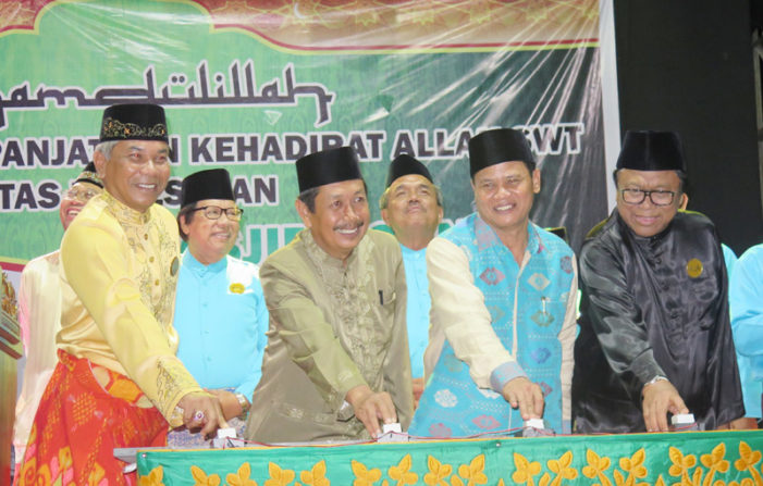 OSO Resmikan Masjid Agung Al- Ikhlas