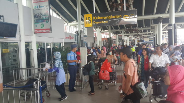 Arus Mudik di Bandara Rahadi Oesman Ketapang Masih Normal
