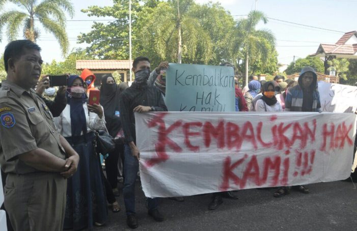 Aliansi Tenaga Kontrak Honor Ketapang Gelar Aksi Damai