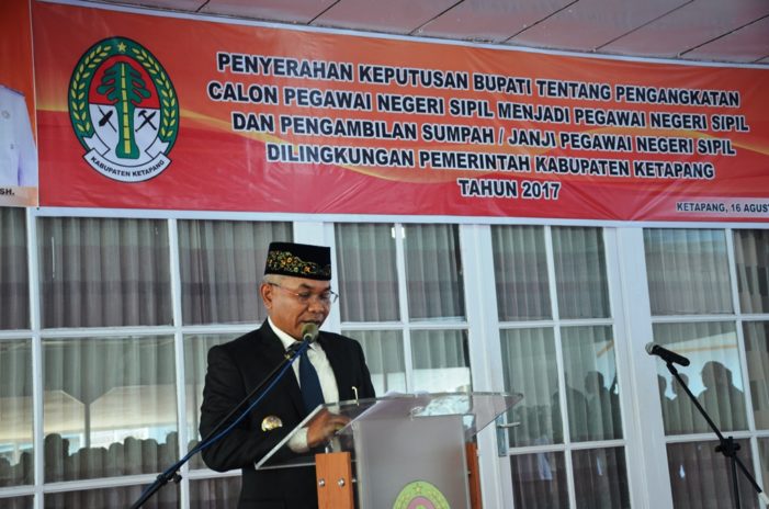 Bupati Angkat 316 Honorer Jadi PNS
