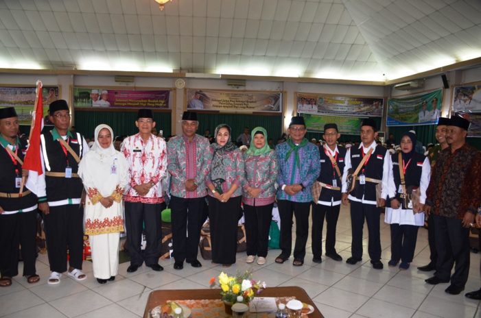 Pemda dan DPRD Ketapang Pastikan Semua JCH di Urus Dengan Benar