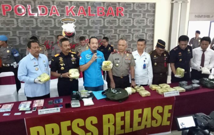 BNN Amankan Sindikat Penyelundup Sabu 17 Kg