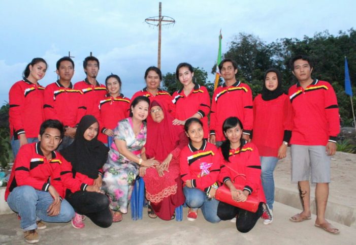 “Mbah Family” Panitia HUT RI Sukses Gelar Berbagai Perlombaan