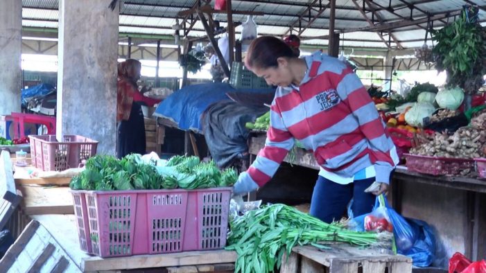 Sepi Pembeli, Omset Pedagang Rangge Sentap Menurun