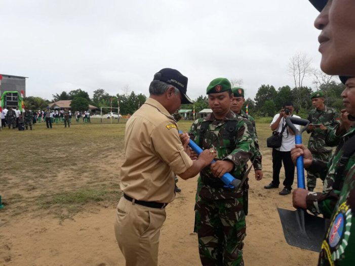 Bupati Buka TMMD di Desa Kedondong Kendawangan