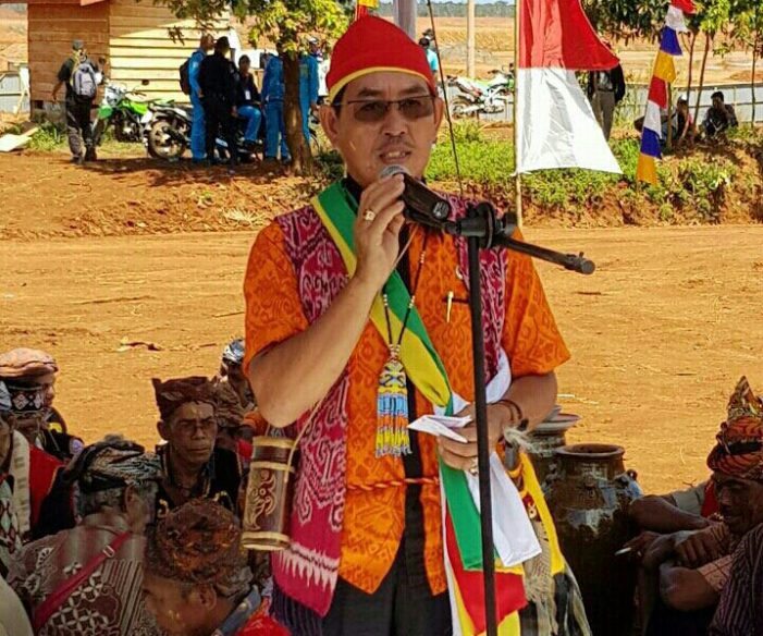 WHW AR Gelar Upacara Adat “Bapalas Benua Bekasik”