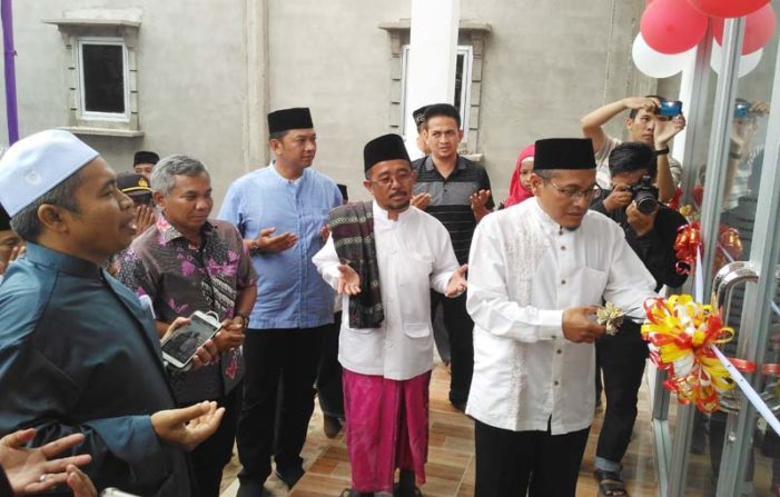 Bupati Resmikan Asrama Putri Ponpes Mambaul Khairat