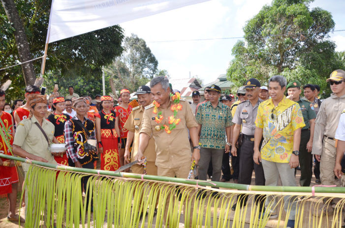 Bupati Ketapang Safari Natal di Marau