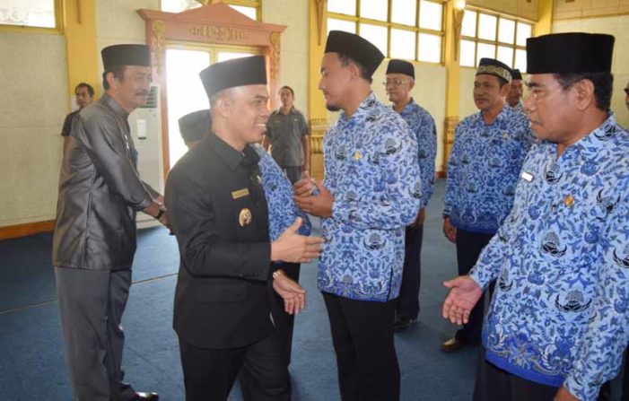 Bupati Sambas Bantah Jual Beli Jabatan