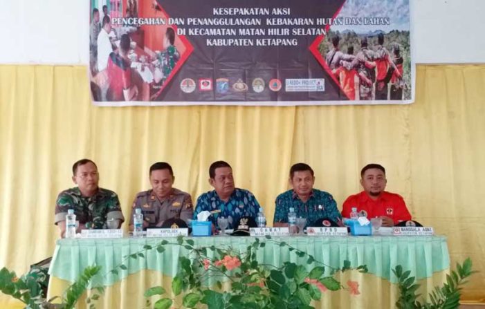 Kesepakatan Bersama Pencegahan Karhutla di Kecamatan MHS