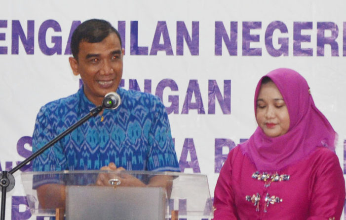 Iwan Wardhana SH Gantikan Maslikan SH Sebagai Ketua PN Ketapang