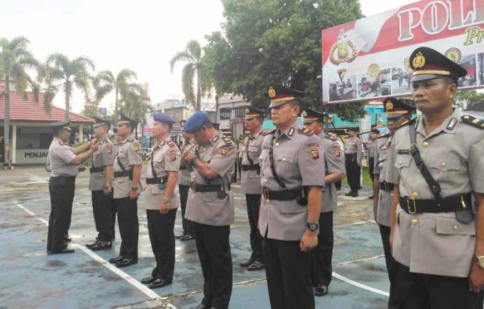 Tujuh Perwira Polres Ketapang Bergeser