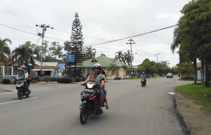 Dishub Diminta Pasang Traffic Light Simpang Taman Kota
