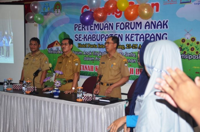 Pj Sekda Buka Kegiatan Forum Anak Daerah Ketapang
