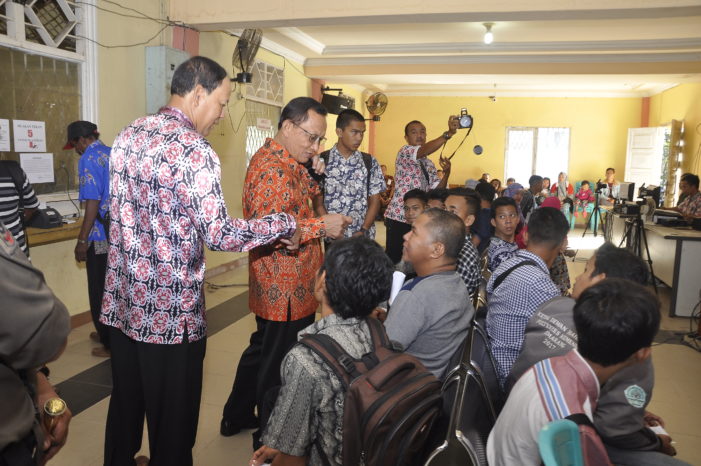 Wabup Sidak PNS Hari Pertama Kerja