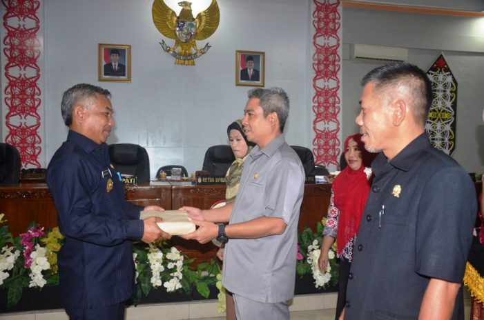 Bupati Sampaikan Pertanggungjawaban Nota Keuangan Tahun 2017