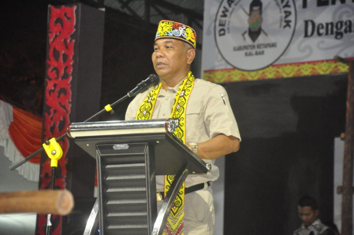 Pentas Seni Budaya Dayak Ditutup