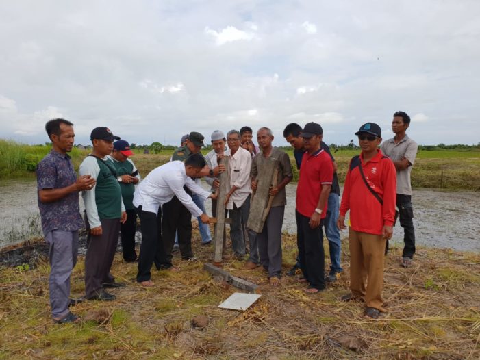 Mantan Bupati Henrikus Bangun Surau Untuk di Wakafkan