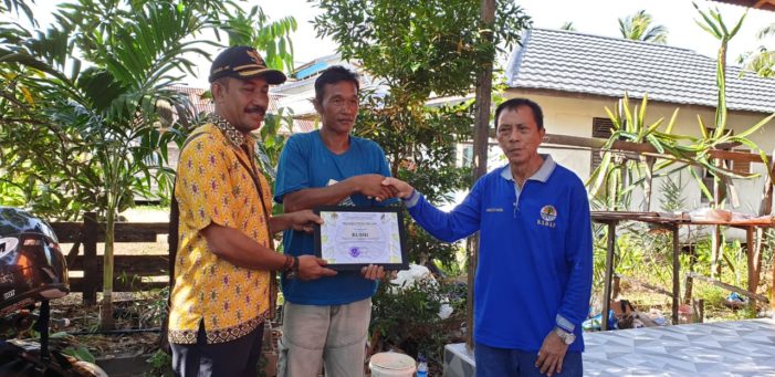 Rusni Pelopor Penyelamat Penyu