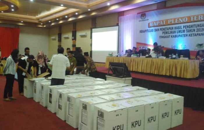 KPU Ketapang Sahkan Hasil Pleno Rekapitulasi 20 PPK
