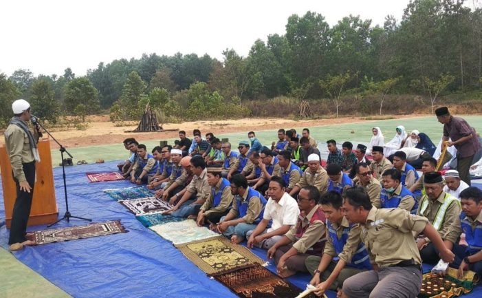 PT Hutan Ketapang Industri Gelar Sholat Istisqa