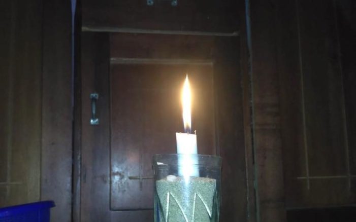 Padam Sampai Lima Jam, Warga Protes Kinerja PLN