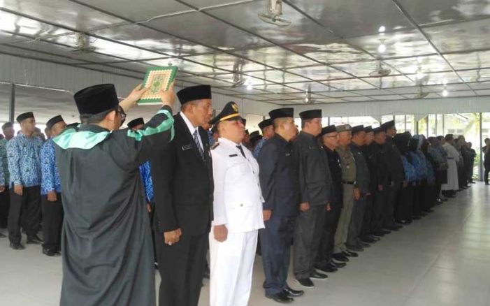 Ratusan Pejabat Lingkungan Pemkab Ketapang Dilantik