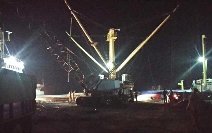 Saat Demo, Warga Stop Bongkar Muat Batu di Tersus PT MSU dan BKL
