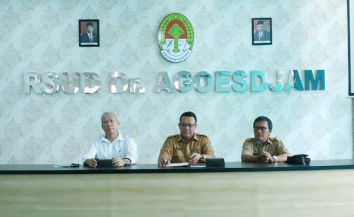 20 Dokter Internsip RSUD Agoesdjam Dilepas