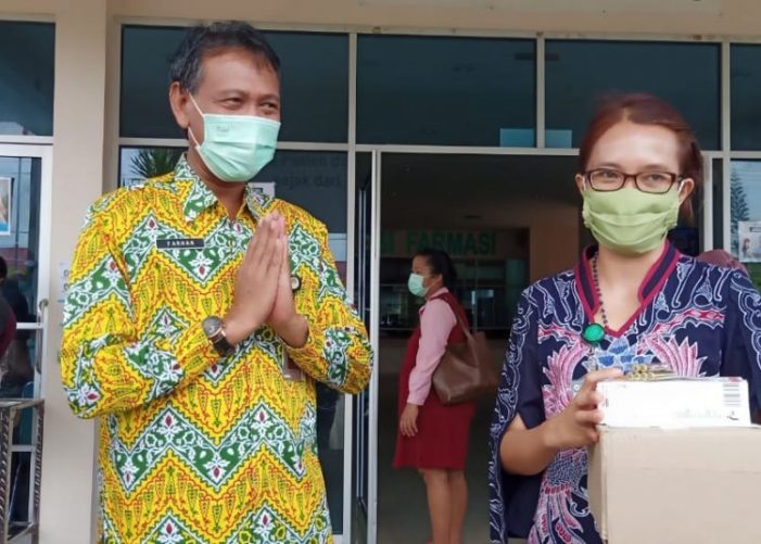RS Fatima Terima Bantuan APD dari Pemda Ketapang