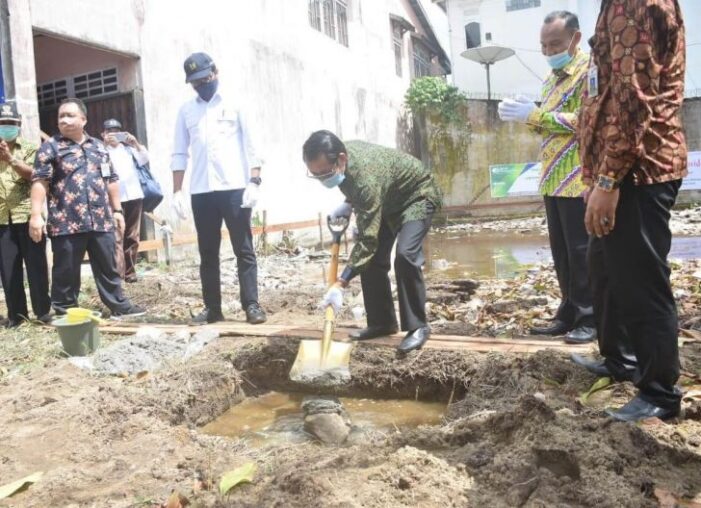 Pj Sekda Letakan Batu Pertama Pembangunan Galeri dan Rumah Produksi