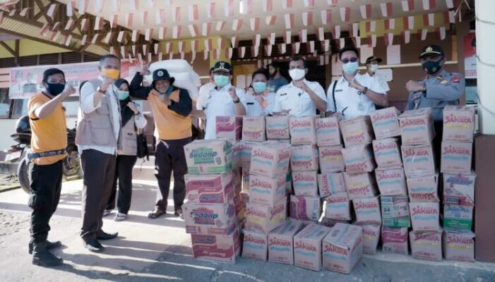 Pj Bupati Ketapang Tinjau Langsung Kerusakan Fasum Terjangan Banjir di Beberapa Kecamatan