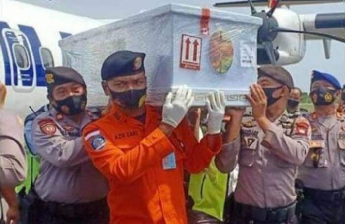 Bupati Ketapang Martin Rantan Sambut Korban Sriwijaya SJ 182