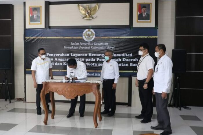 Pemkab Ketapang Serahkan LKPD ke BPK