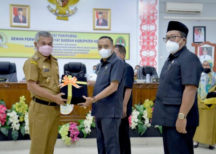 Bupati Ketapang Sampaikan Realisasi Pendapatan Tahun 2020