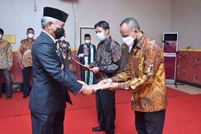 Direksi BUMD Harus Bekerja Profesional & Proporsional