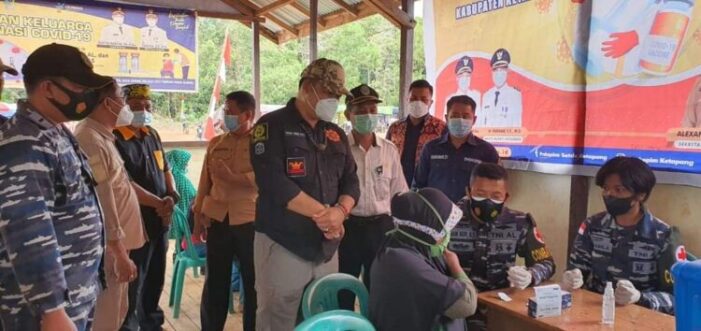Sekda Ketapang Genjot Pelaksanaan Vaksinasi di Ketapang