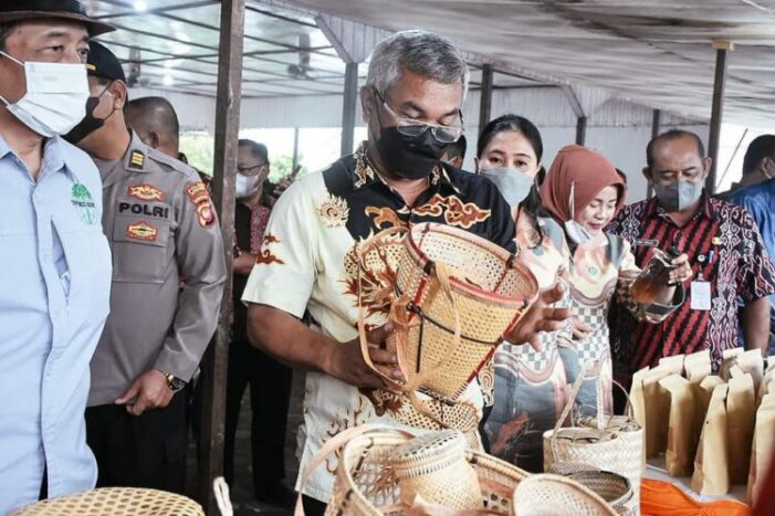 Hari Temu Usaha & Temu Lapangan Petani Ketapang