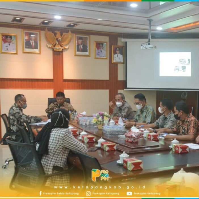 Wabup Pimpin Rapat Penyedian Air Baku di Kendawangan