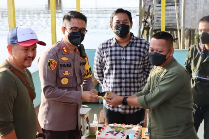 Kapolres Ketapang Beserta Jajaran Ucapkan Hari Pers Nasional ke AJK