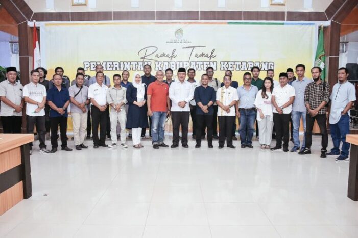 Sekda Ajak Media Bersinergi Membangun Ketapang