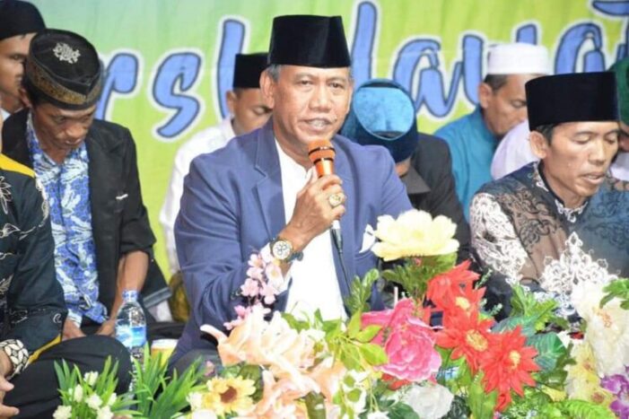 Wabup Berharap dengan Bersholat Ketapang Aman Tentram & Kondusif