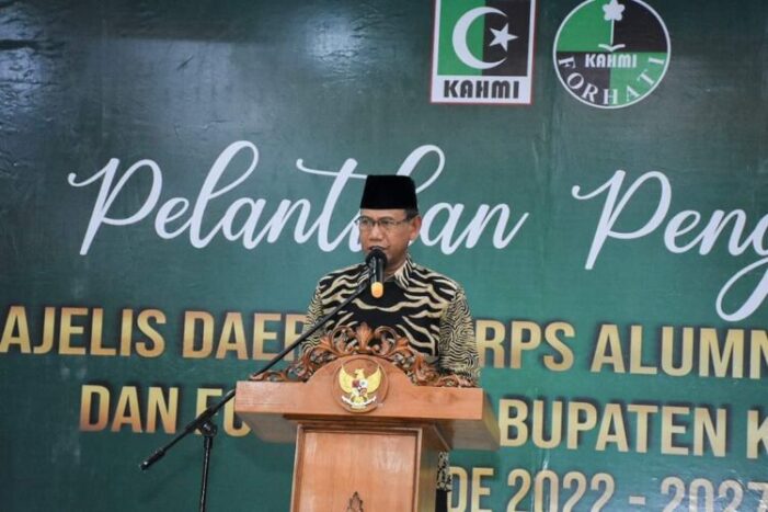 Wabup Hadiri Pelantikan Pengurus KAHMI dan Forhati