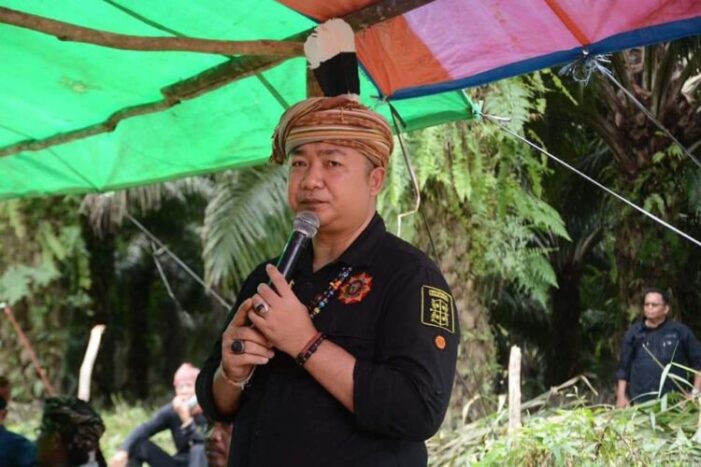Sekda Pimpin Penyelesaian Masalah Koperasi Perkebunan Raya Bataduh Dengan PT.BNM
