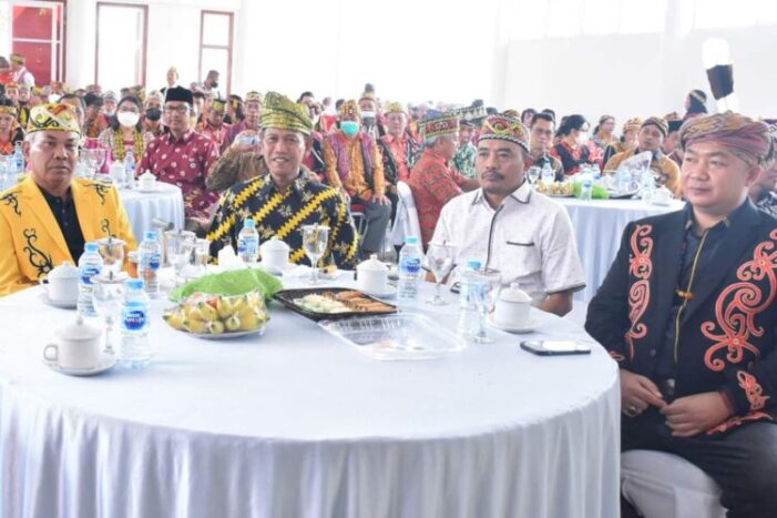 Pelantikan Pengurus Dewan Adat Dayak (DAD) Ketapang Masa Bakti 2022-2027