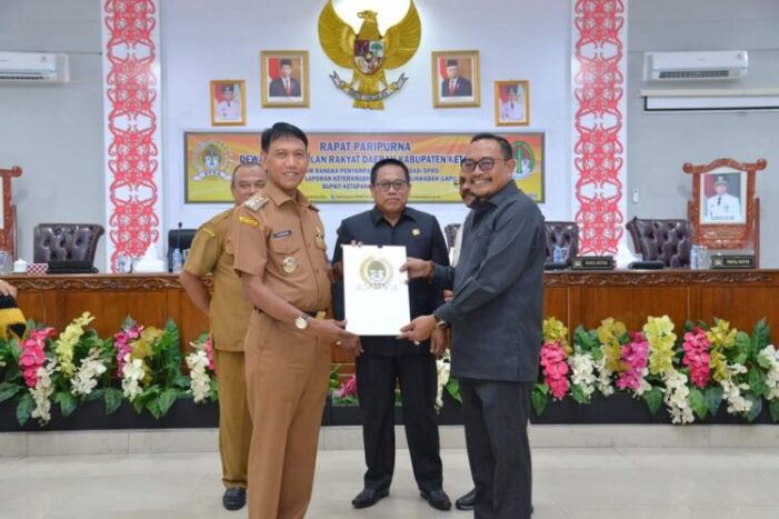 Wabup Hadiri Rapat Paripurna Penyampaian Rekomendasi DPRD Terhadap LKPJ Bupati Tahun 2022